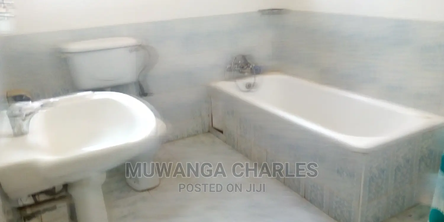 5bdrm House in Fs Properties Ltd, Kampala for Sale