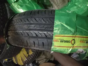 215/70r15 Cougar