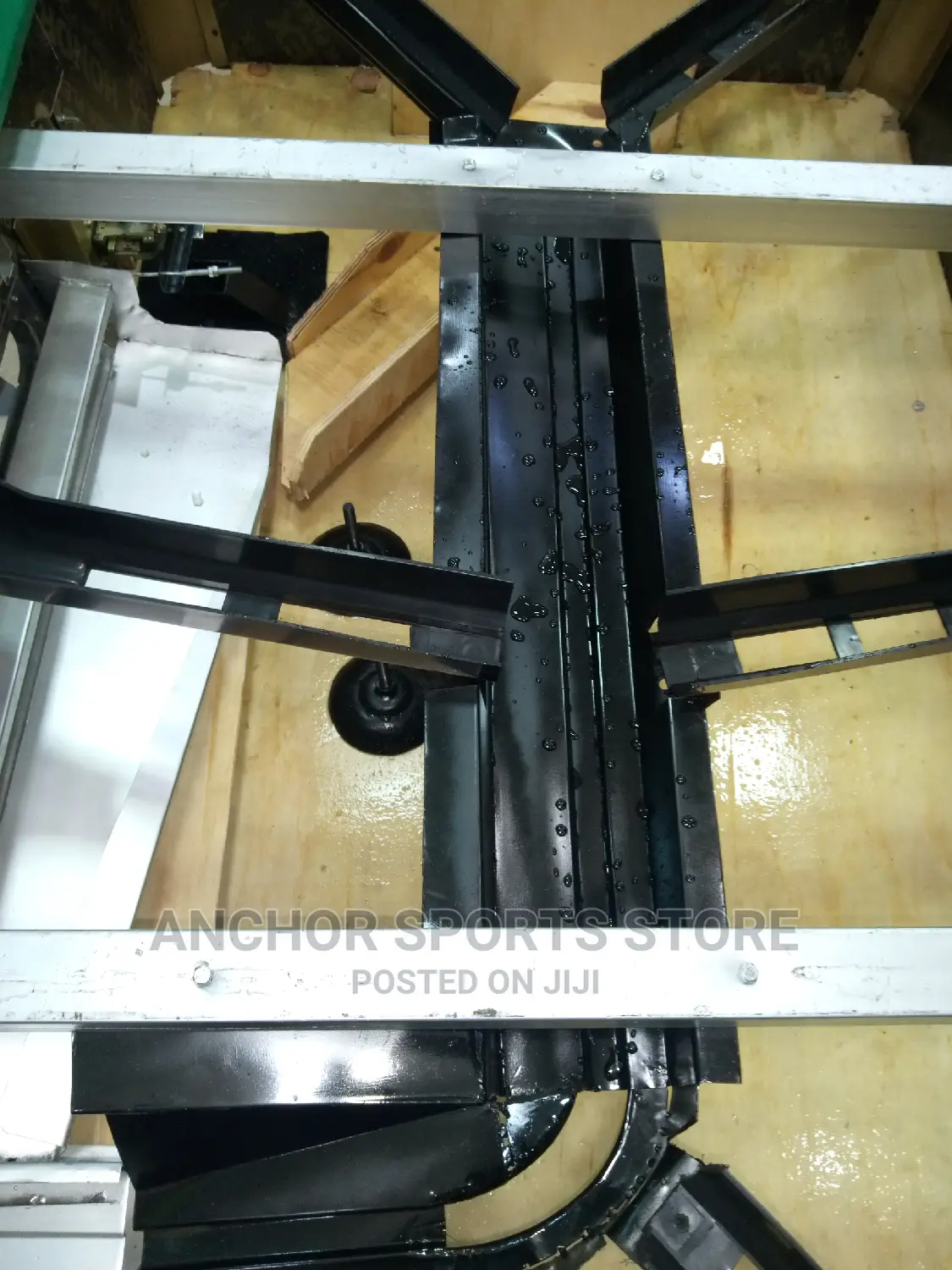 Pool Table Features Inside