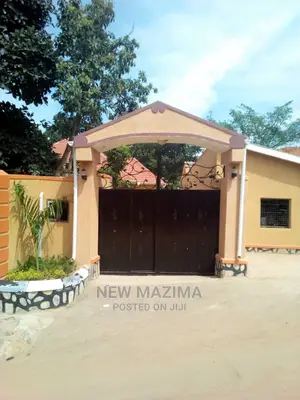 This Very Sweet Deal Is Found Here in the Heart of Buziga