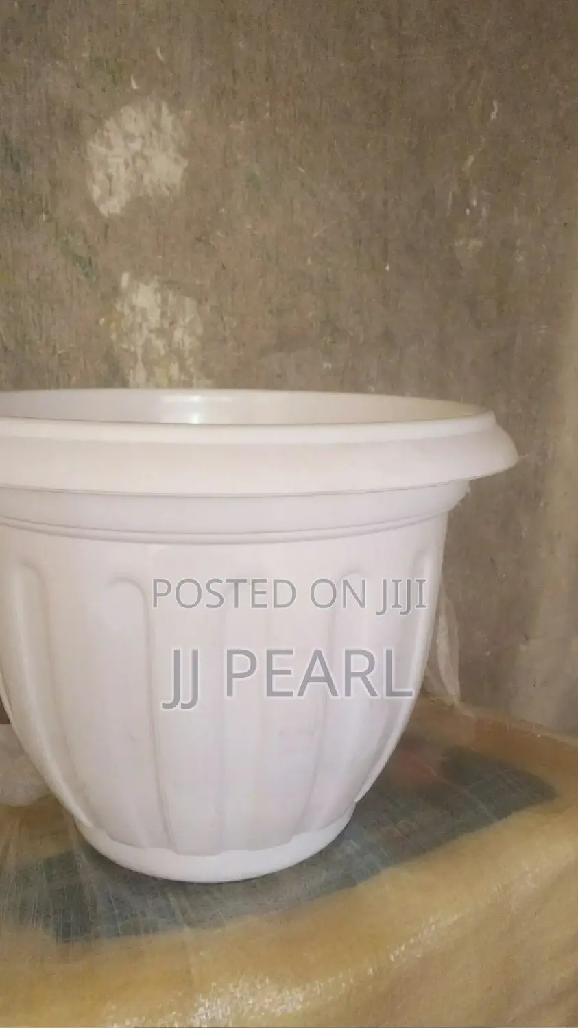 Flower Pots Round