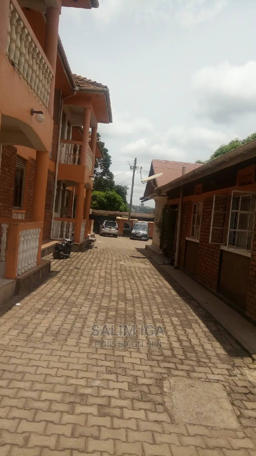 Classic 2 Bedroom House In Bukoto For Rent