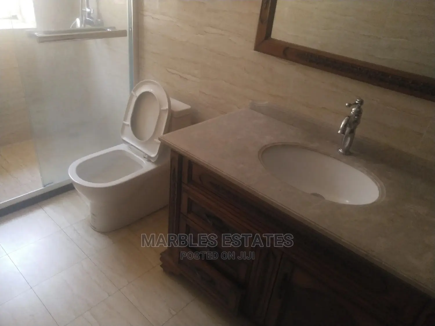 Nice 3 Bedrooms Apartments for Rent in Kololo