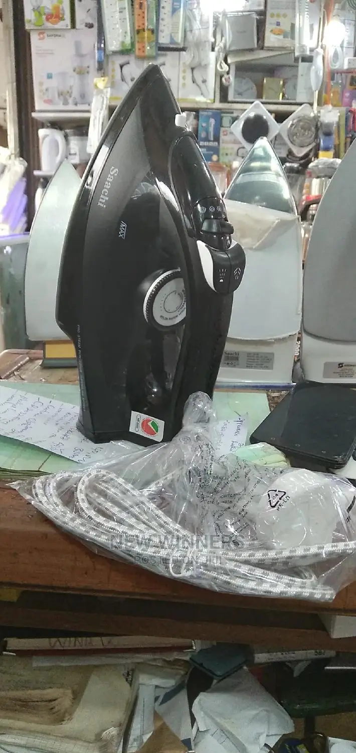 Saachi Steam Iron