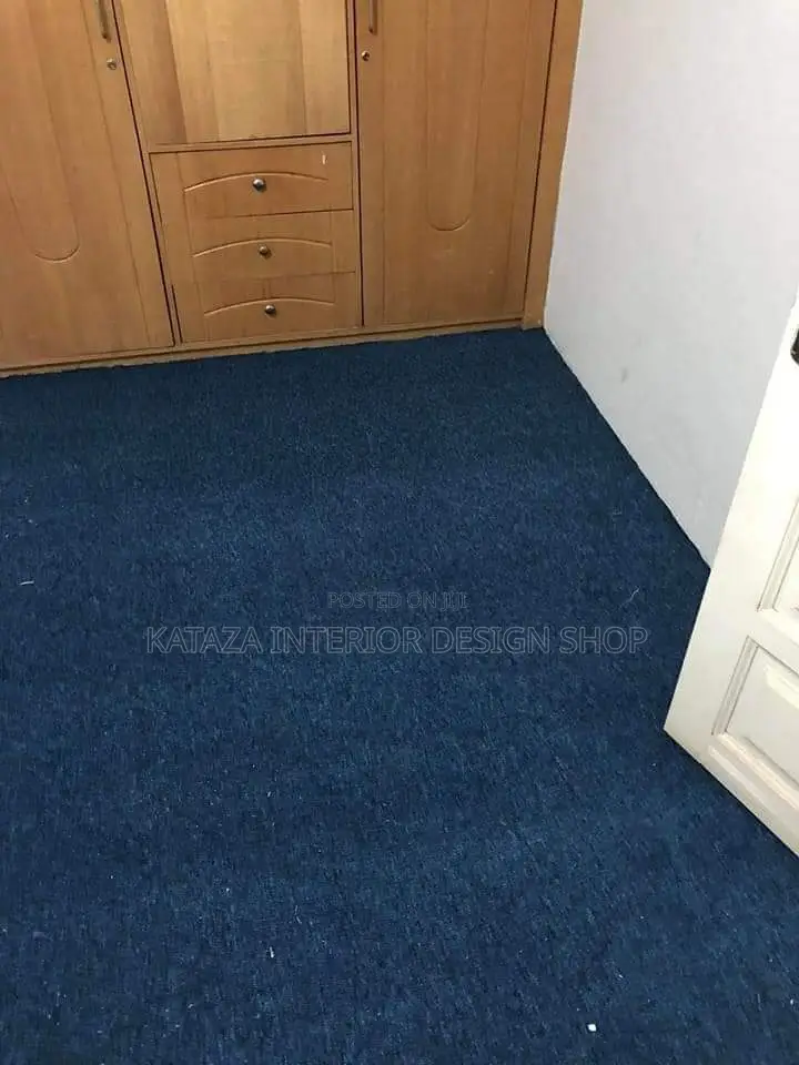 Woolen Carpet