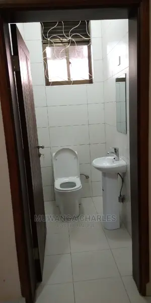 2bedroom Apartment Is Available for Rent in Kiwaatule