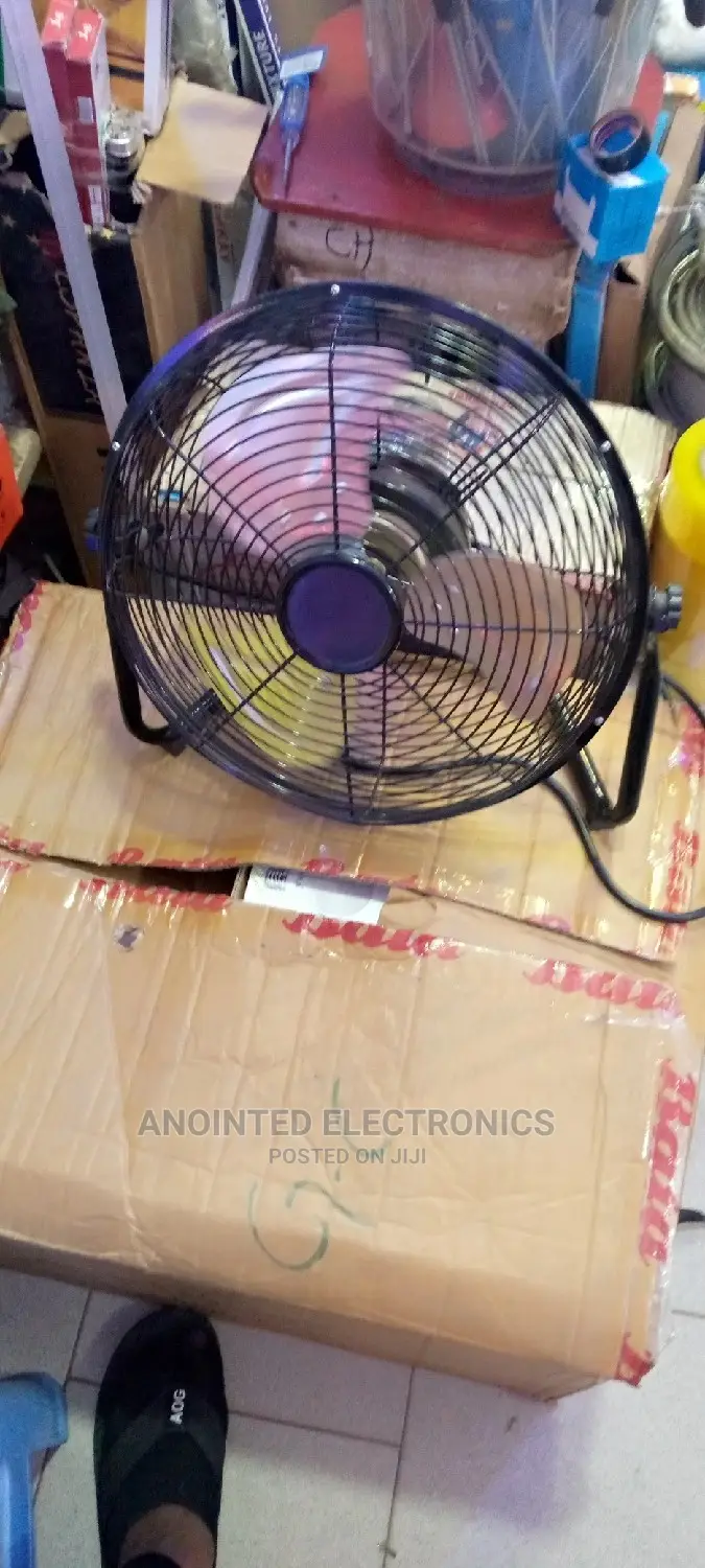 Medium Table Fan