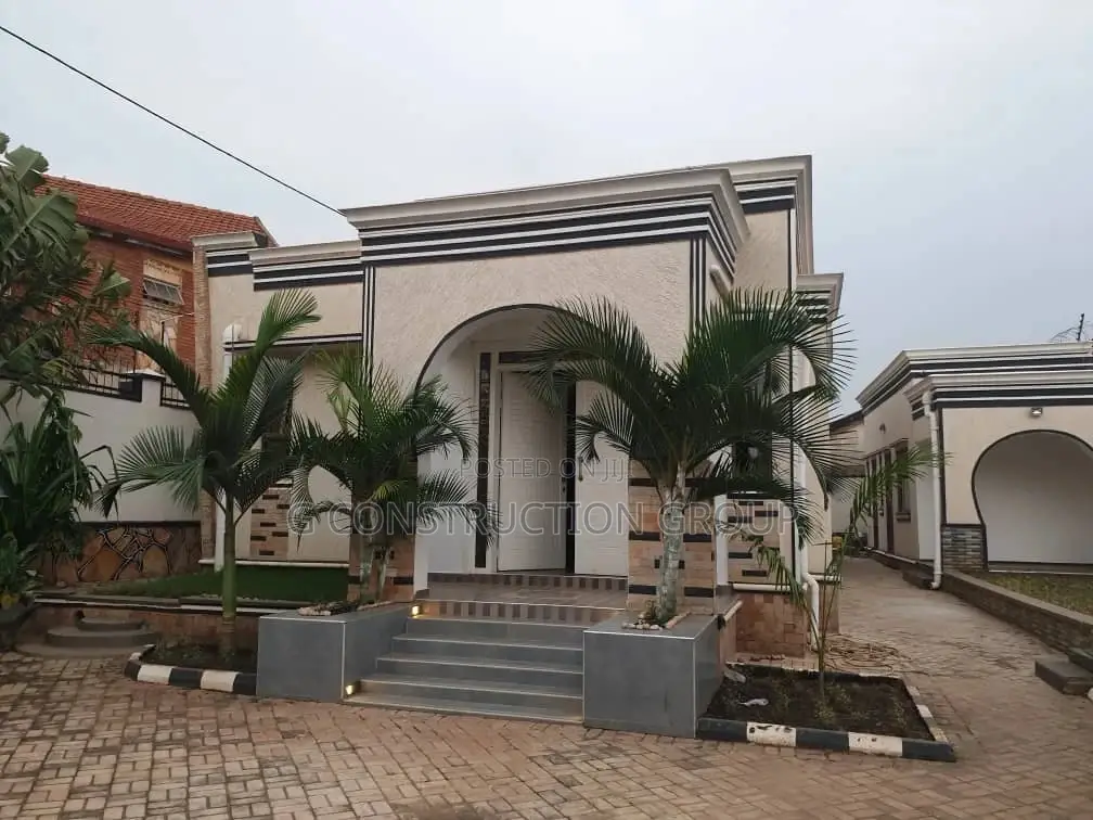 Muyenga Fully Furnished House for Rent