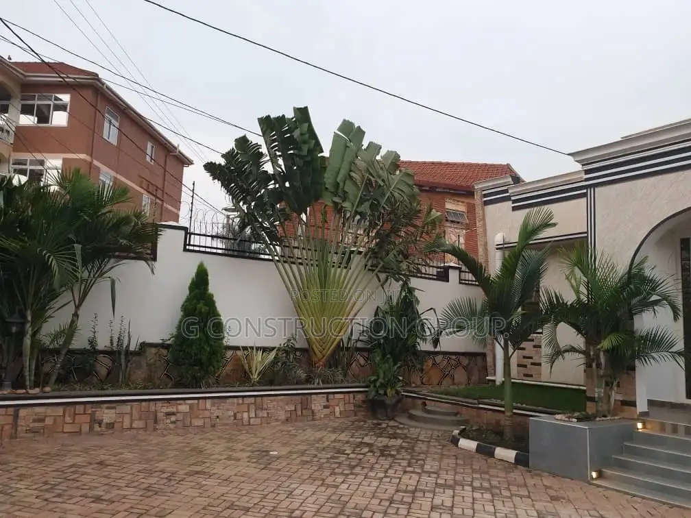 Muyenga Fully Furnished House for Rent