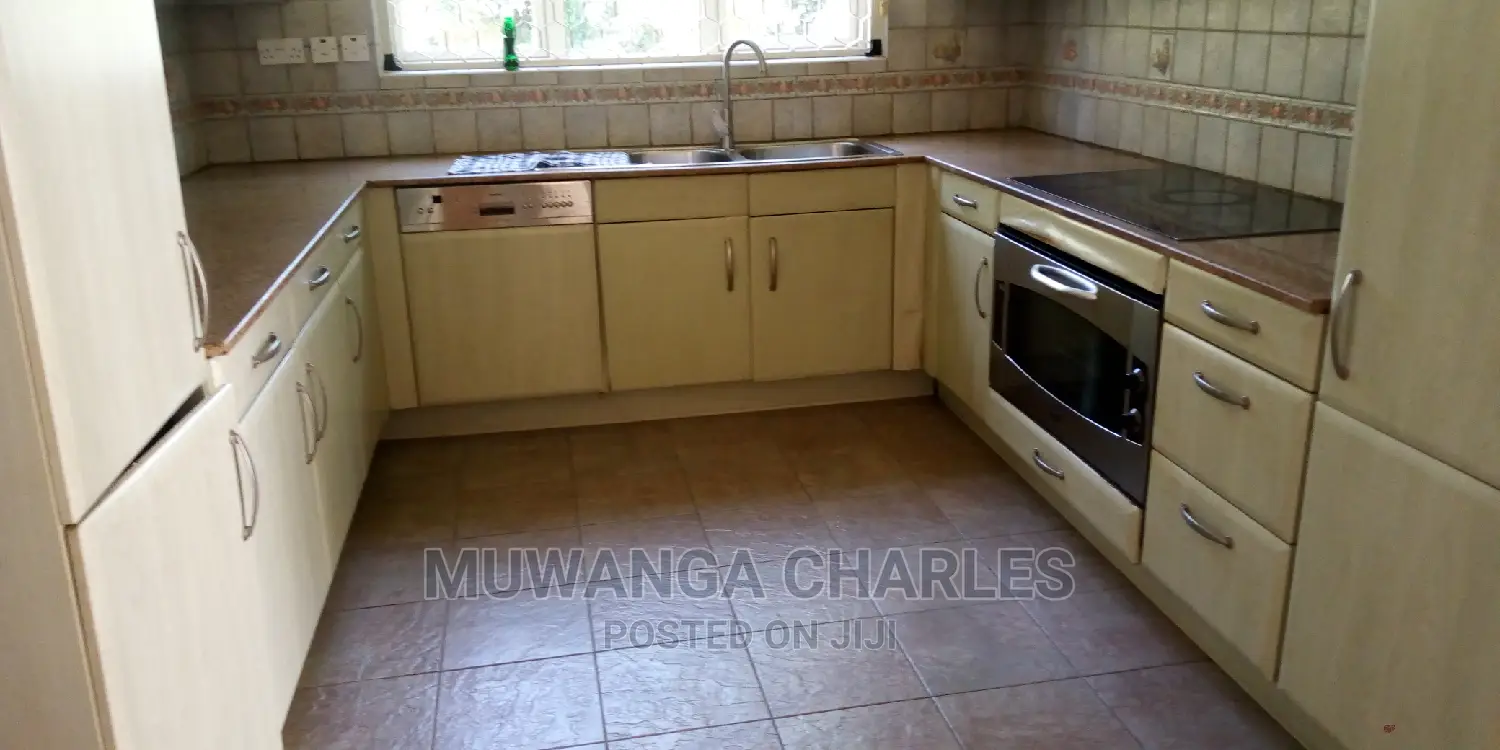 House Is Available for Rent in Nakasero