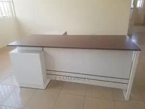 Office Desks