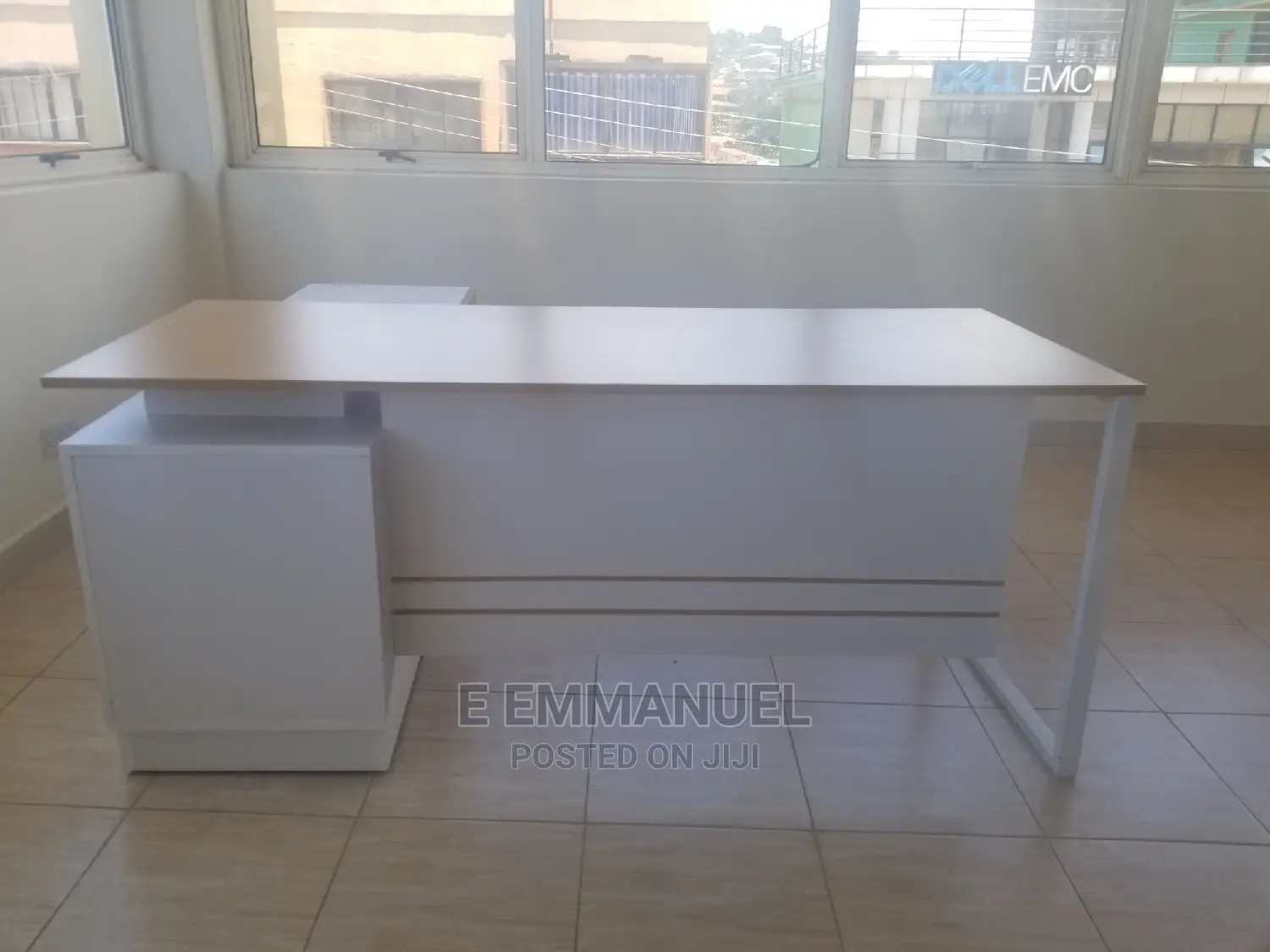 Office Desks
