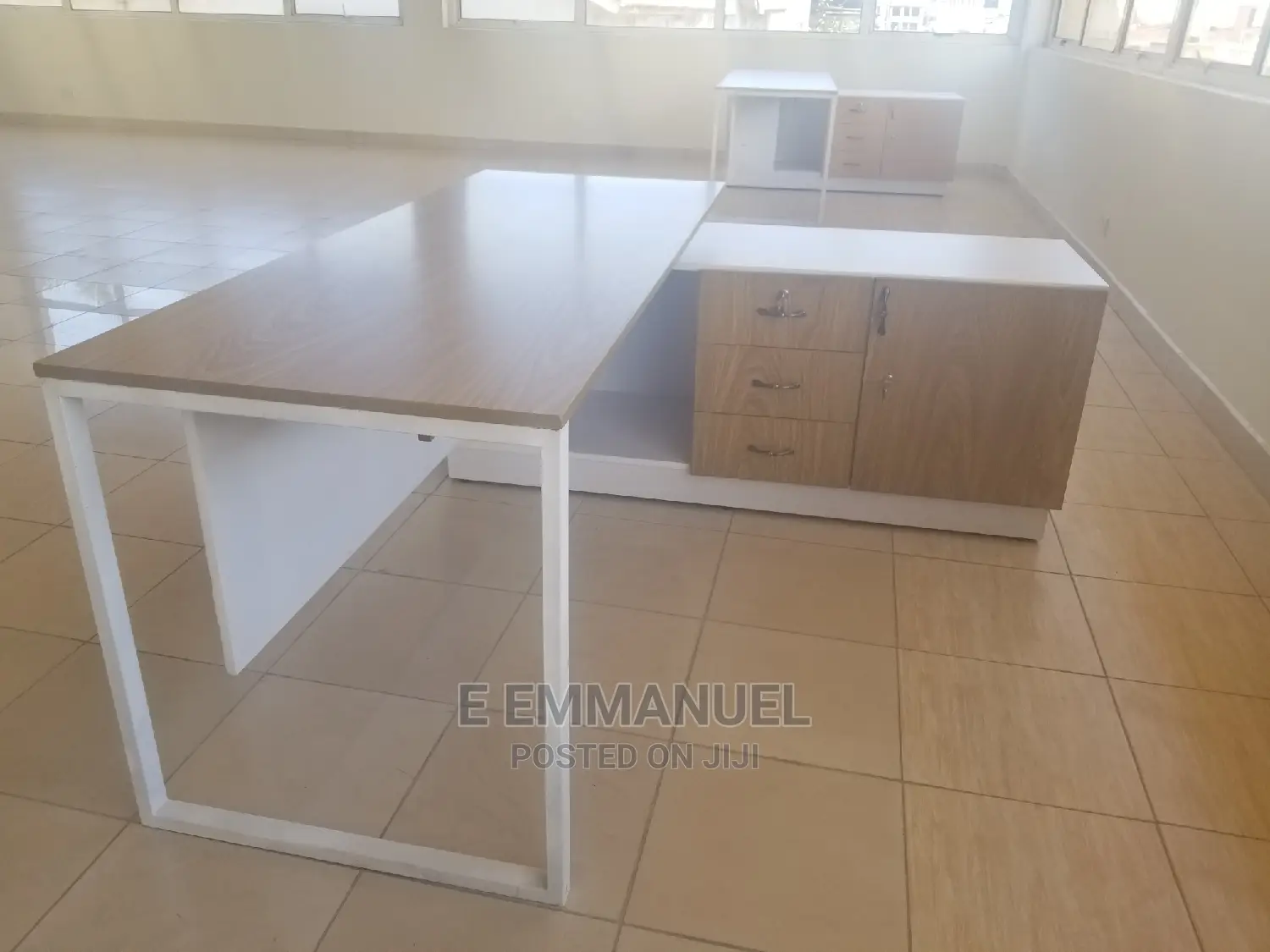 Office Desks
