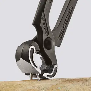 Carpenters Pincer