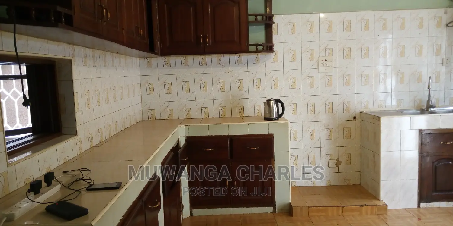 4bedroom House Is Available for Rent in Naguru