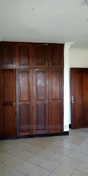 4bedroom House Is Available for Rent in Naguru