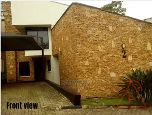 Communal Villa
