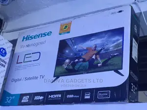 Photo - 32 Smart Hisense TV Digital