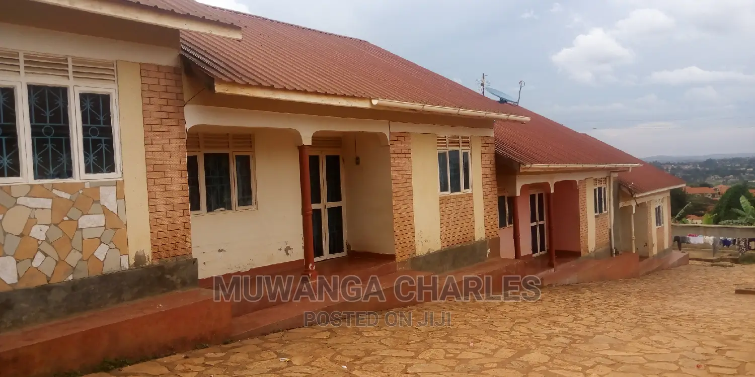 2bdrm House in Fs Properties Ltd, Central Division for Rent