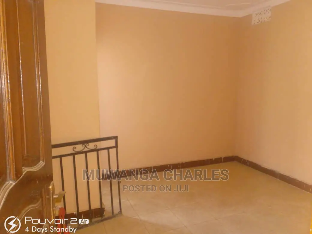 2bdrm House in Fs Properties Ltd, Central Division for Rent