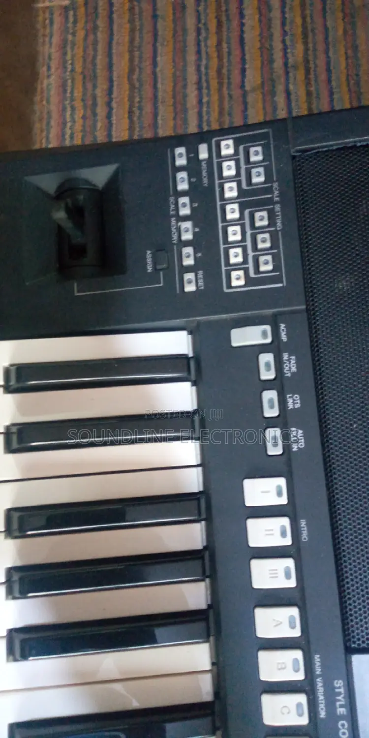 Yamaha Keyboard PSR A3000
