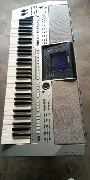 Yamaha Keyboard PSR OR 700