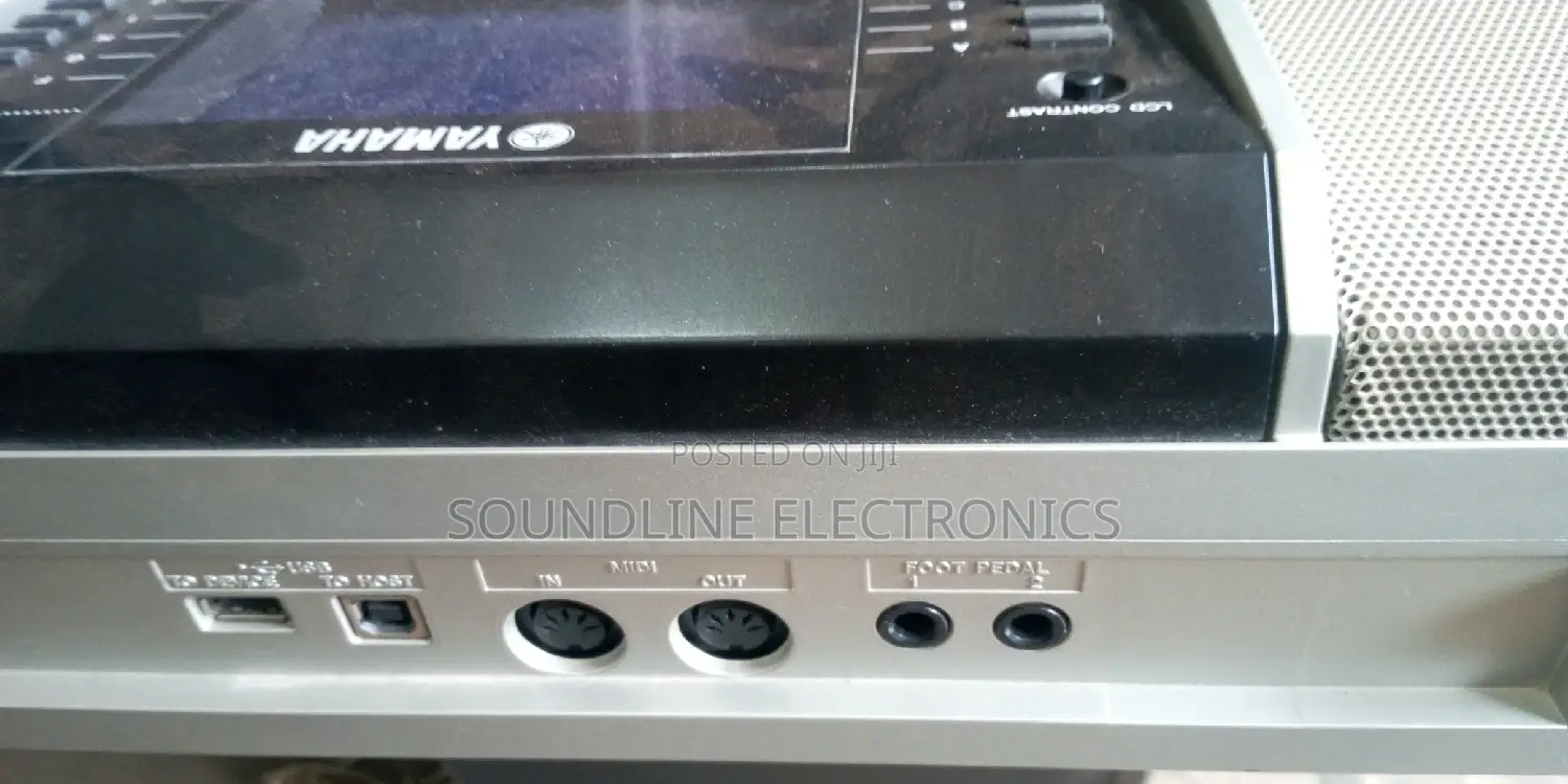 Yamaha Keyboard PSR OR 700