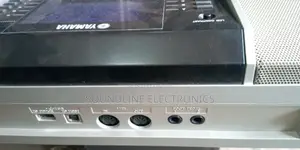 Yamaha Keyboard PSR OR 700