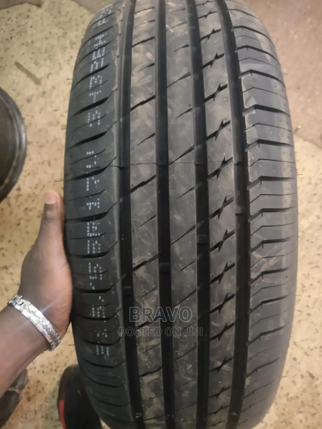215/55r17 Atrezzo