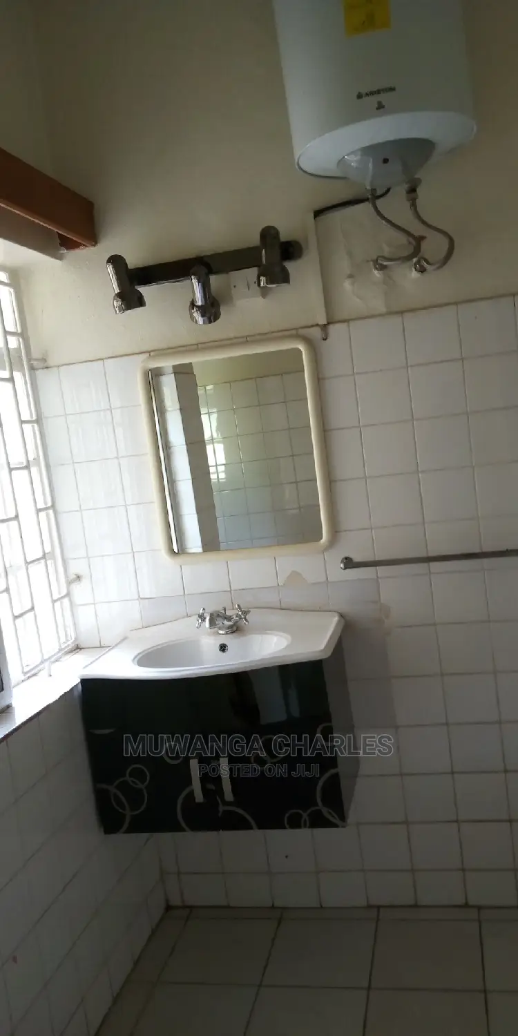 3bedroom House Is Available for Rent in Kololo