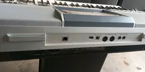 Yamaha Keyboard Psr S700