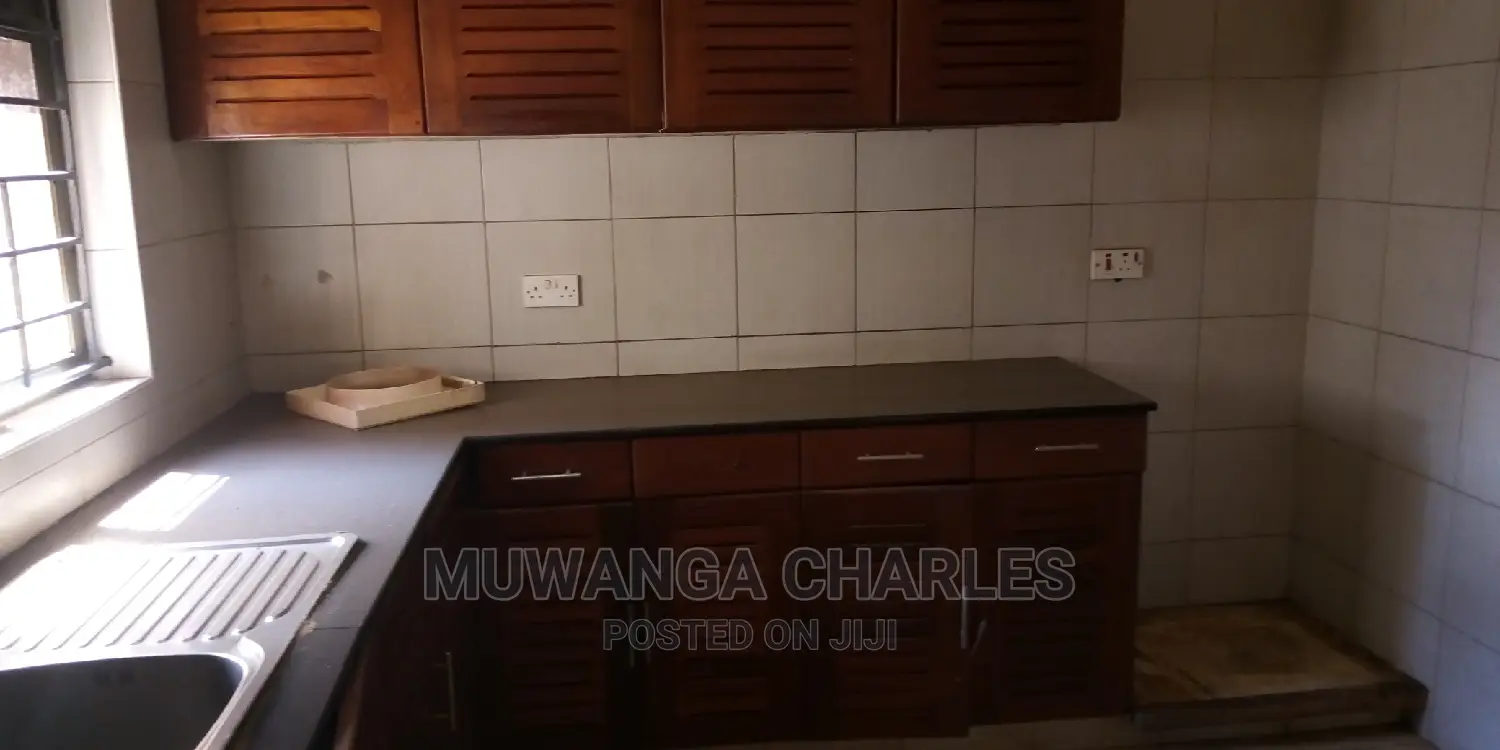 3bedroom Office Space Is Available for Rent in Kamwokya