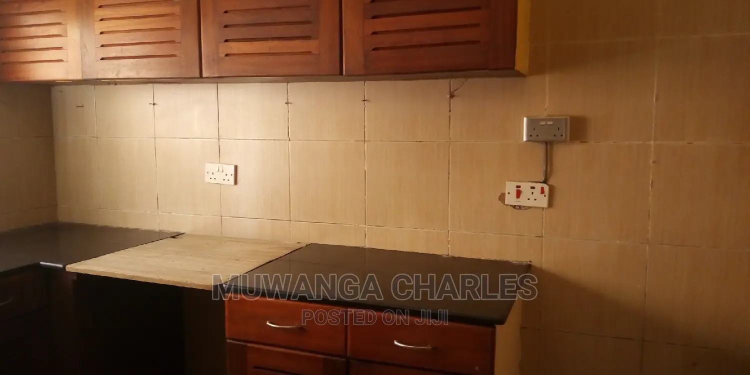 3bedroom Office Space Is Available for Rent in Kamwokya