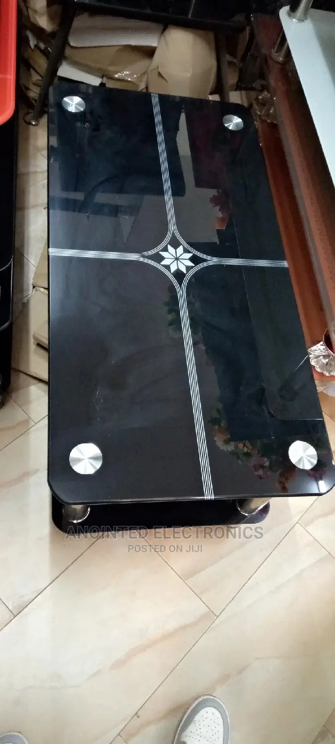 Center Piece Table