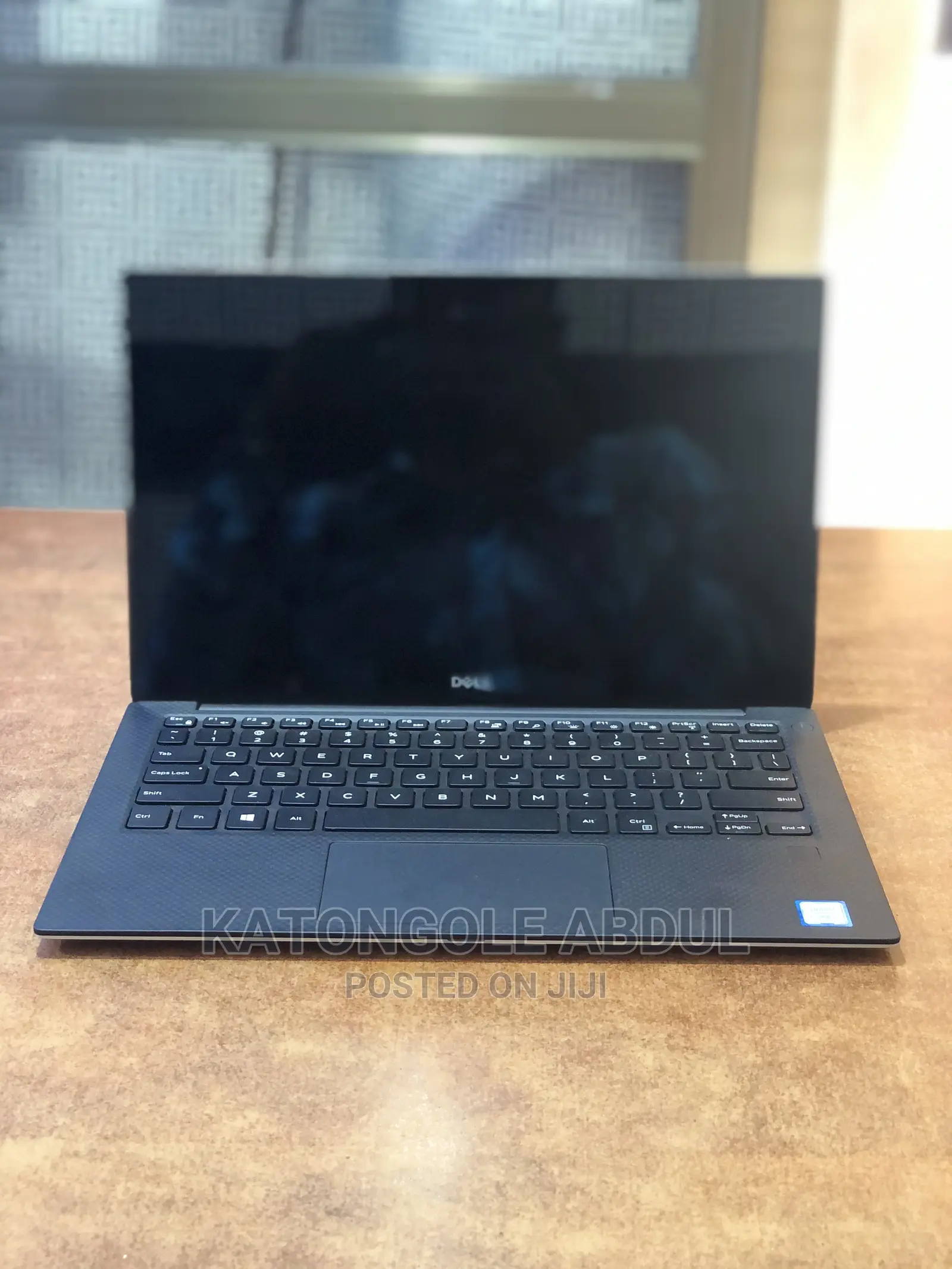 New Laptop Dell XPS 13 9360 16GB Intel Core I7 SSD 512GB
