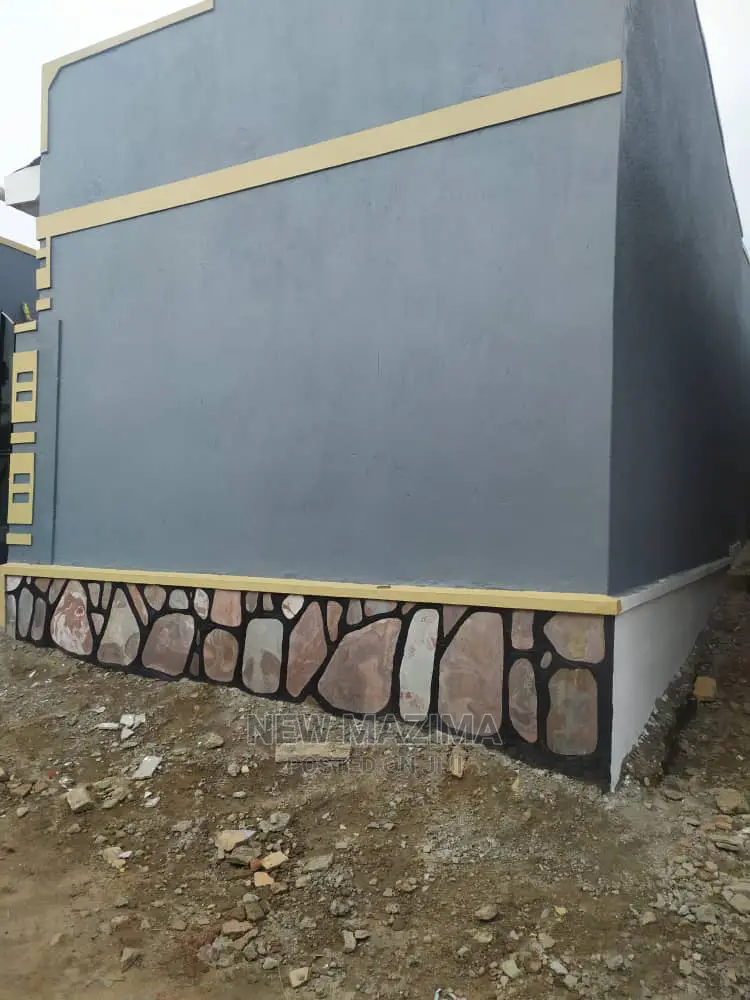 Another Sweetdeal Of Rentals With Tiles Quicksale In Nansana