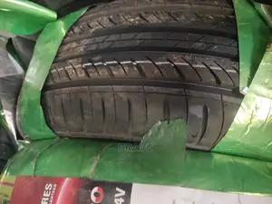 Tyre Tyre Tyre Tyre
