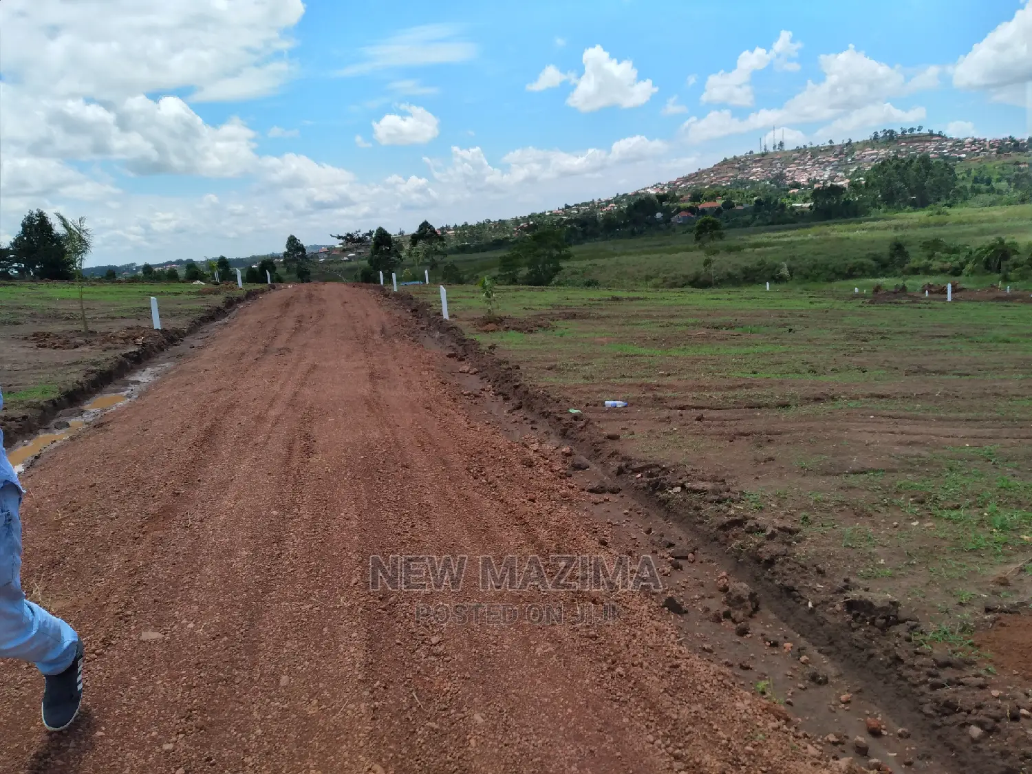 Nsangi Maya Prime Estate With Hot Plots Quicksale With Title