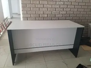 Office Desks/ Tables