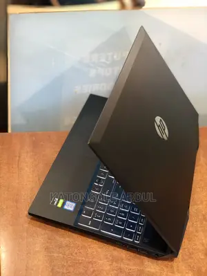Laptop HP 8GB Intel Core I7 SSHD (Hybrid) 1T