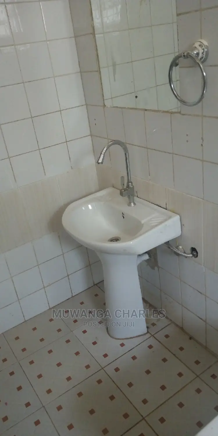 6bdrm House in Fs Properties Ltd, Kampala for Rent