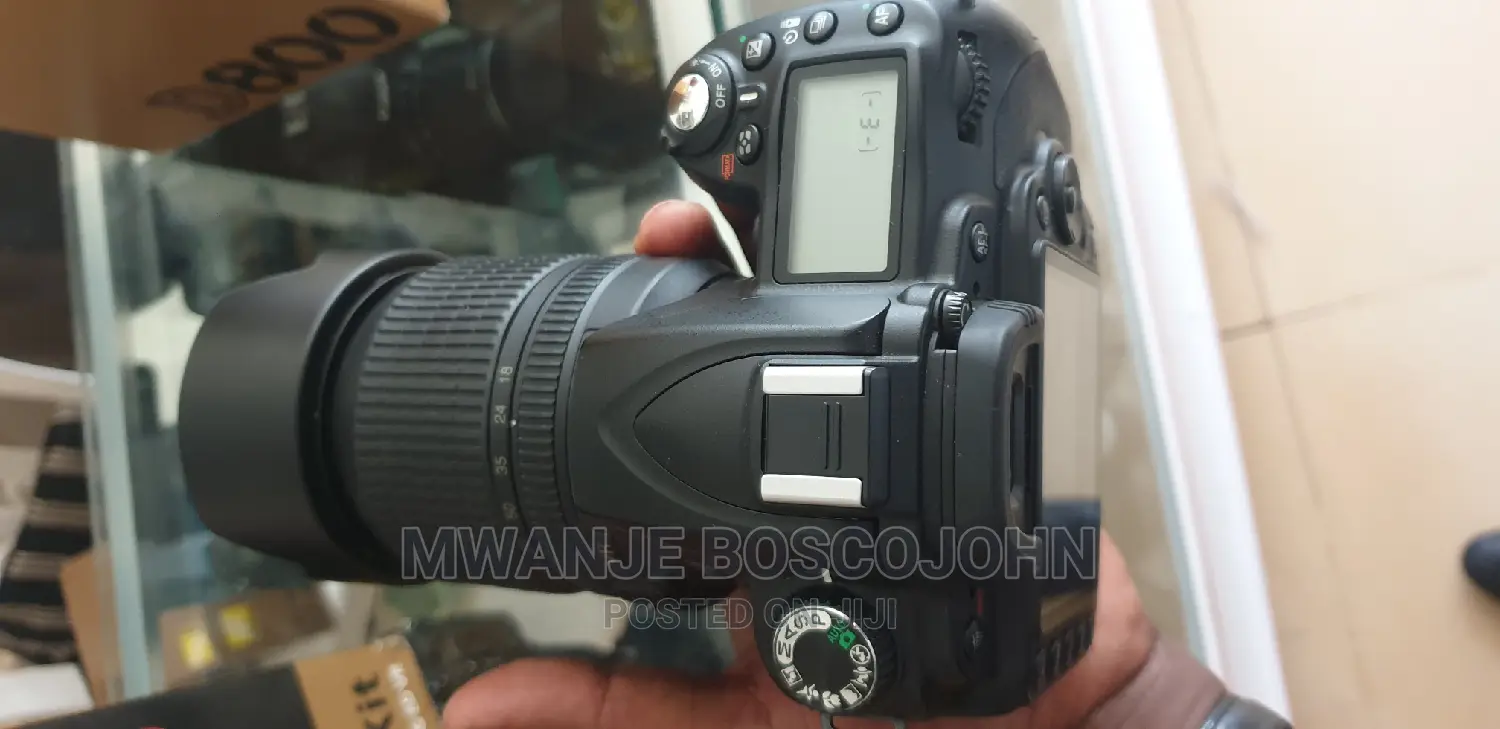 Nikon D90 Box Pack