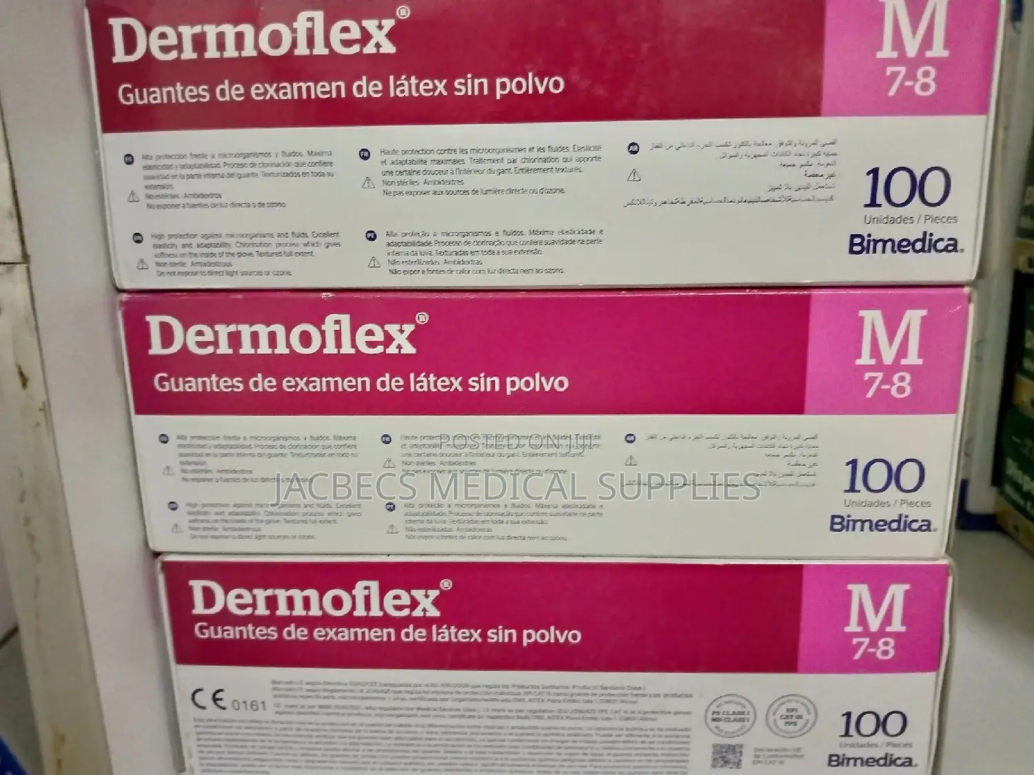 Examination Gloves Powered Free