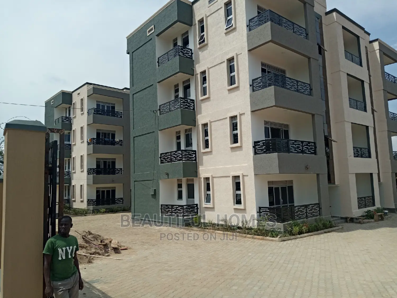 Bukoto Seven Star Apartments on Sel