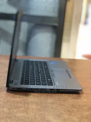 New Laptop HP EliteBook 840 G2 4GB Intel Core I5 HDD 500GB