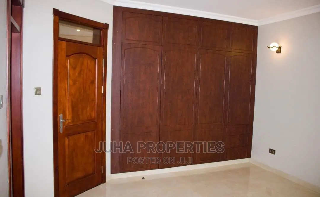 Fully Furnished 3 Bedroom Apartment for Rent in Kololo