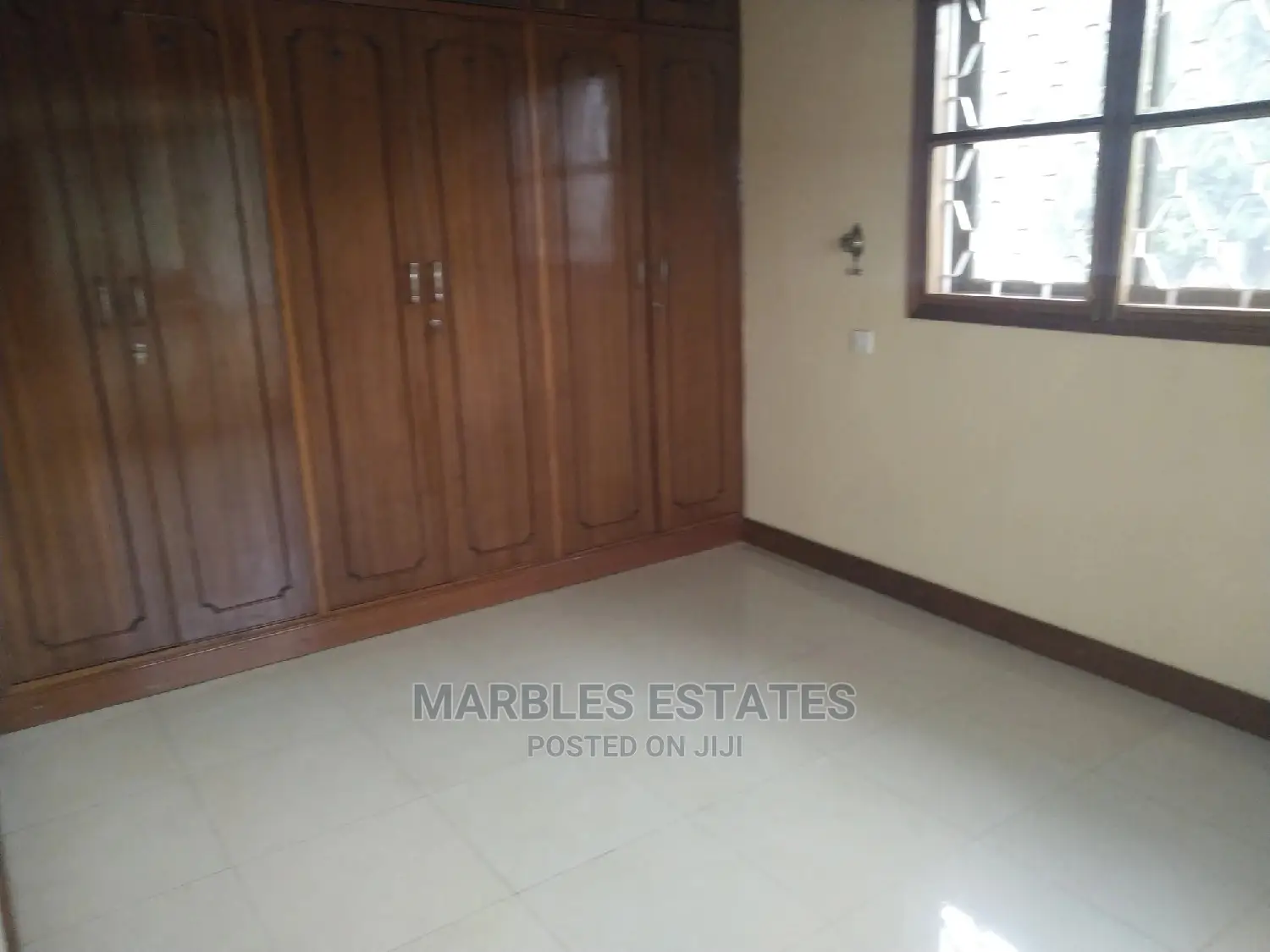 Nice House for Rent Ntinda for Office Space.