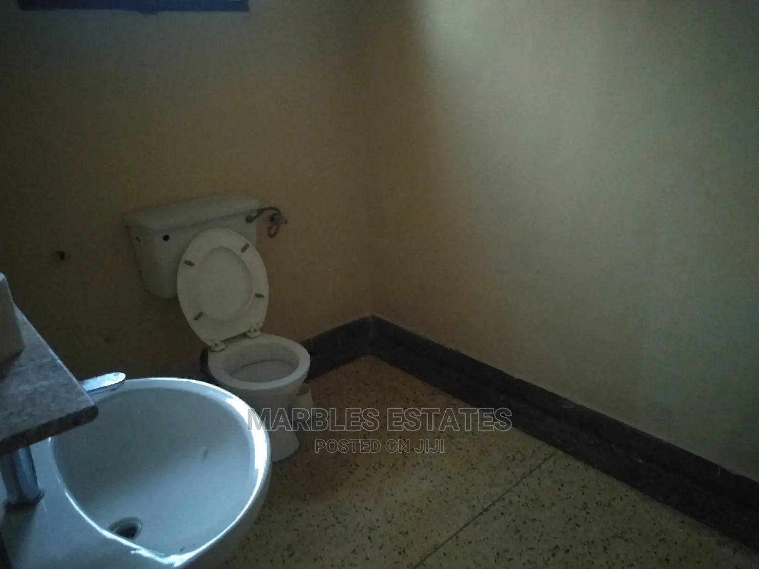Nice House for Rent Ntinda for Office Space.
