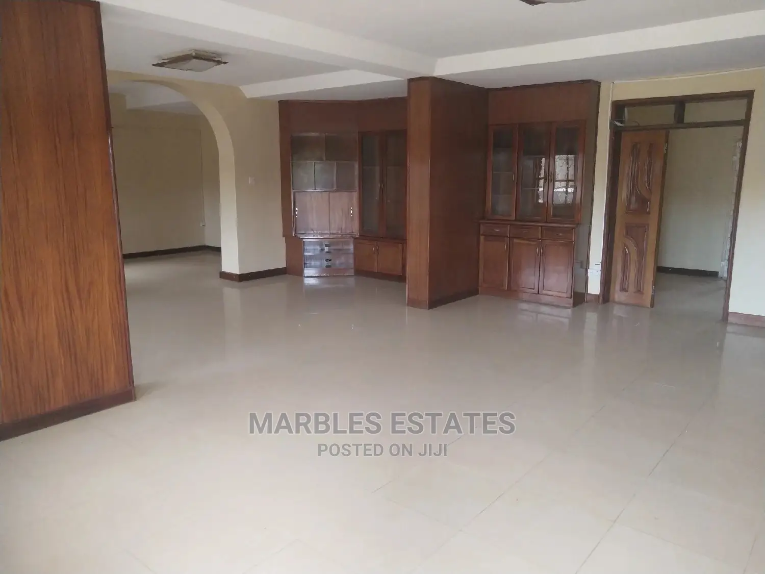 Nice House for Rent Ntinda for Office Space.