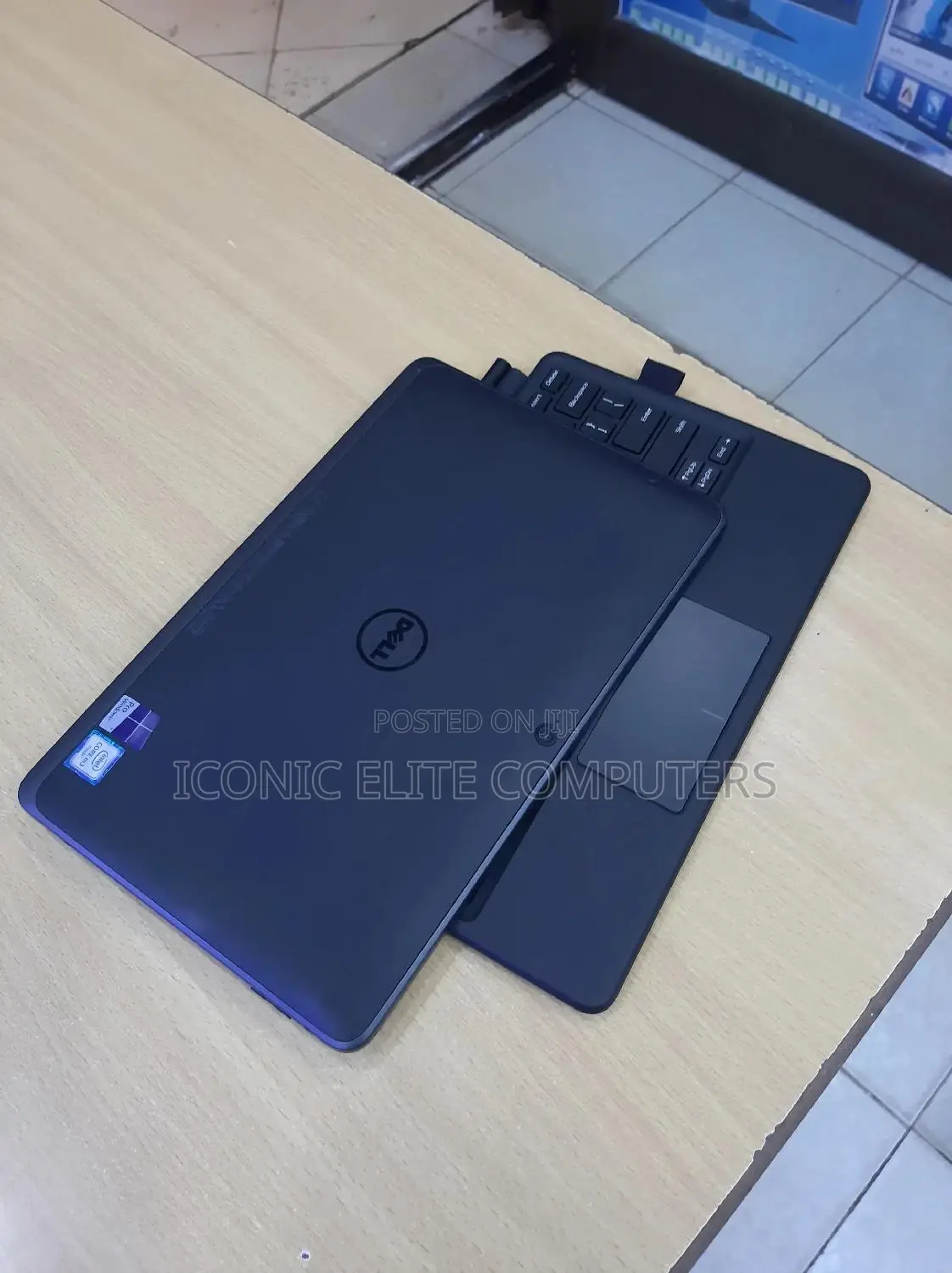 Laptop Dell 4GB Intel Core M SSD 160GB